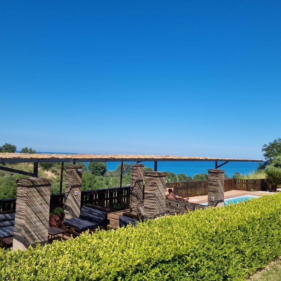 Hotel Casale Orgogliosa San Vito Chietino Exterior foto